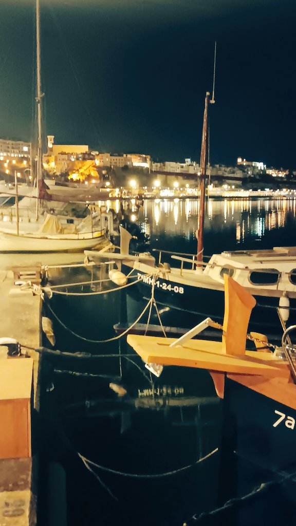 joanturrebassa's tweet photo. Bona nit 
Port de Mo https://t.co/xQ5jgbDsja
