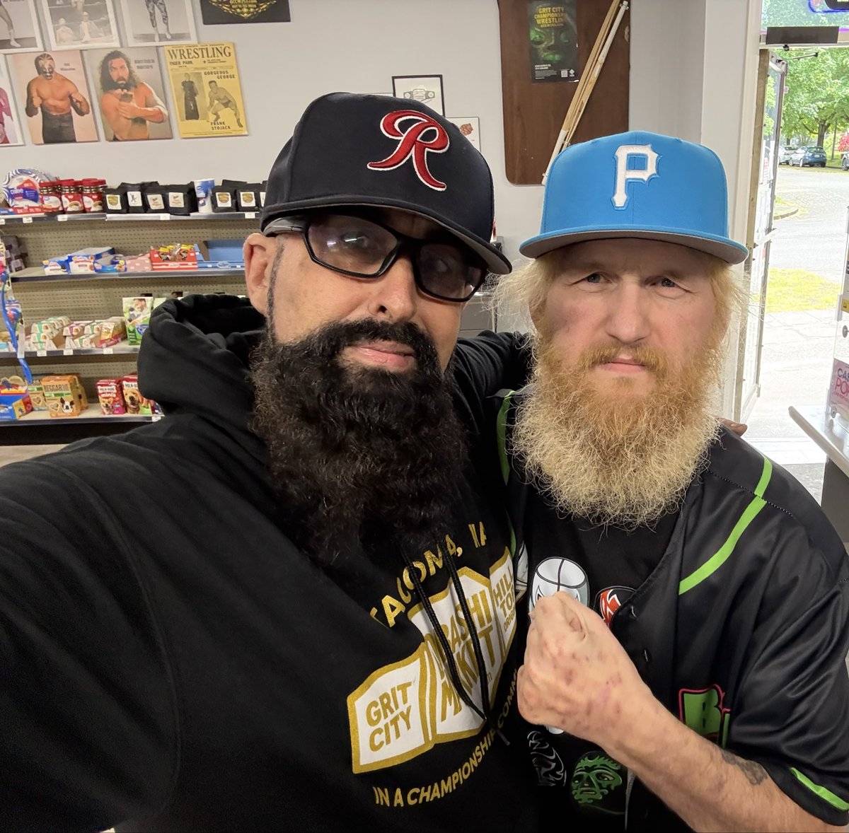 LyricalDobashi's tweet photo. It was great doing some catch up with the Grandson of Lonnie Mayne, Scooter Mayne at Dobashi Market It was nice seeing you BROTHER!” https://t.co/I9QmISi4Xl