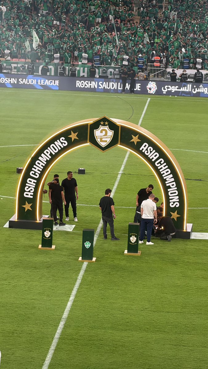#بطل النخبة🎖️🎖️. sattam | 24 tweet media