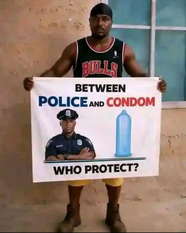 IsaacPreshess's tweet photo. Choose wisely https://t.co/jkMjE3ZxE3