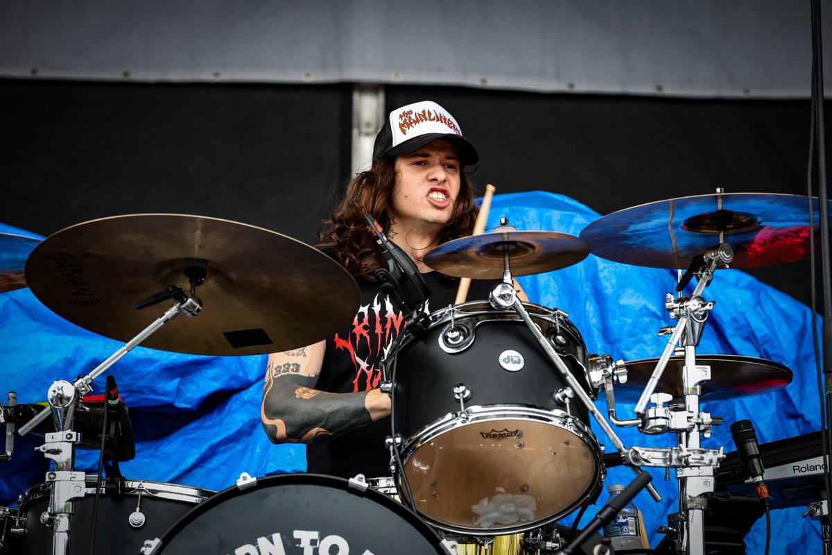 1057thePoint's tweet photo. RETURN TO DUST live at #Pointfest!
- - -
📷 courtesy of @bluemagephoto https://t.co/QVx5zMLqtH