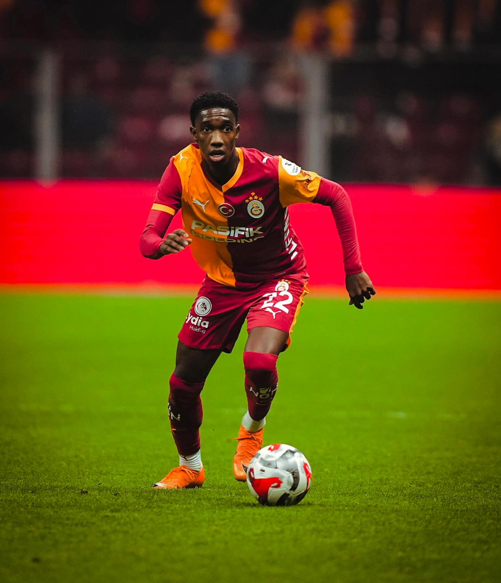 Peşindeyiz Galatasaray! tweet media