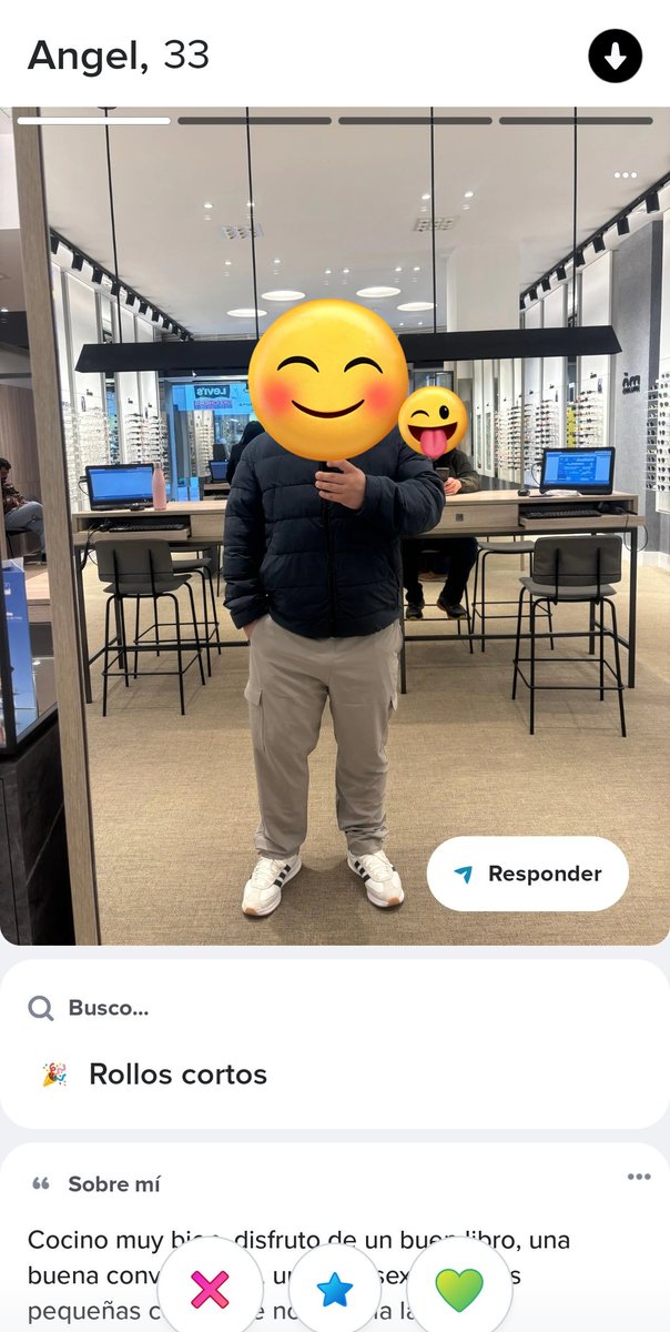 SexTinder's tweet photo. @Multiopticas patrocina esta foto #tinder https://t.co/O0w9RPbMnW