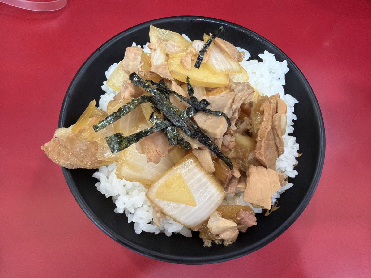 78_nappa's tweet photo. 杉田家 千葉駅前店 ラーメン(カタメ濃いめ)+まぶし丼 千葉県千葉市中央区中央2-2-6 https://t.co/SFOQDGIbWT