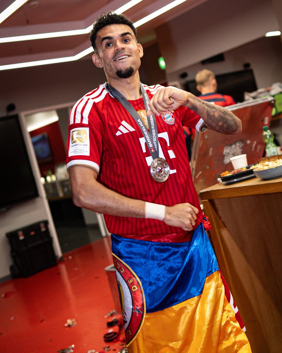FC Bayern München Español tweet media