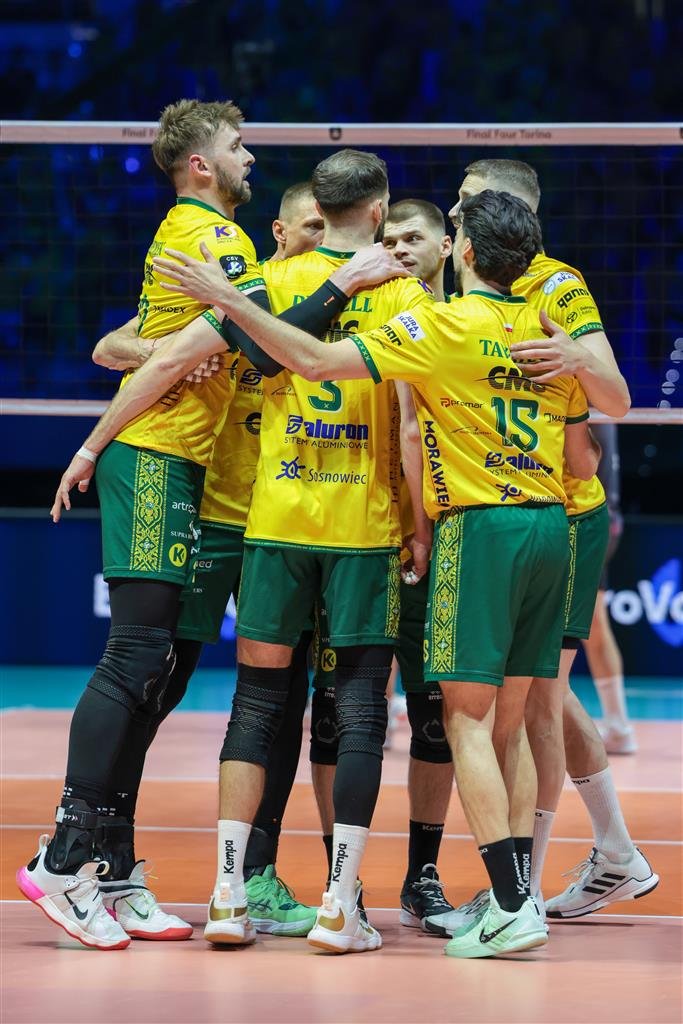 Vsever 2.0 🏐 tweet media