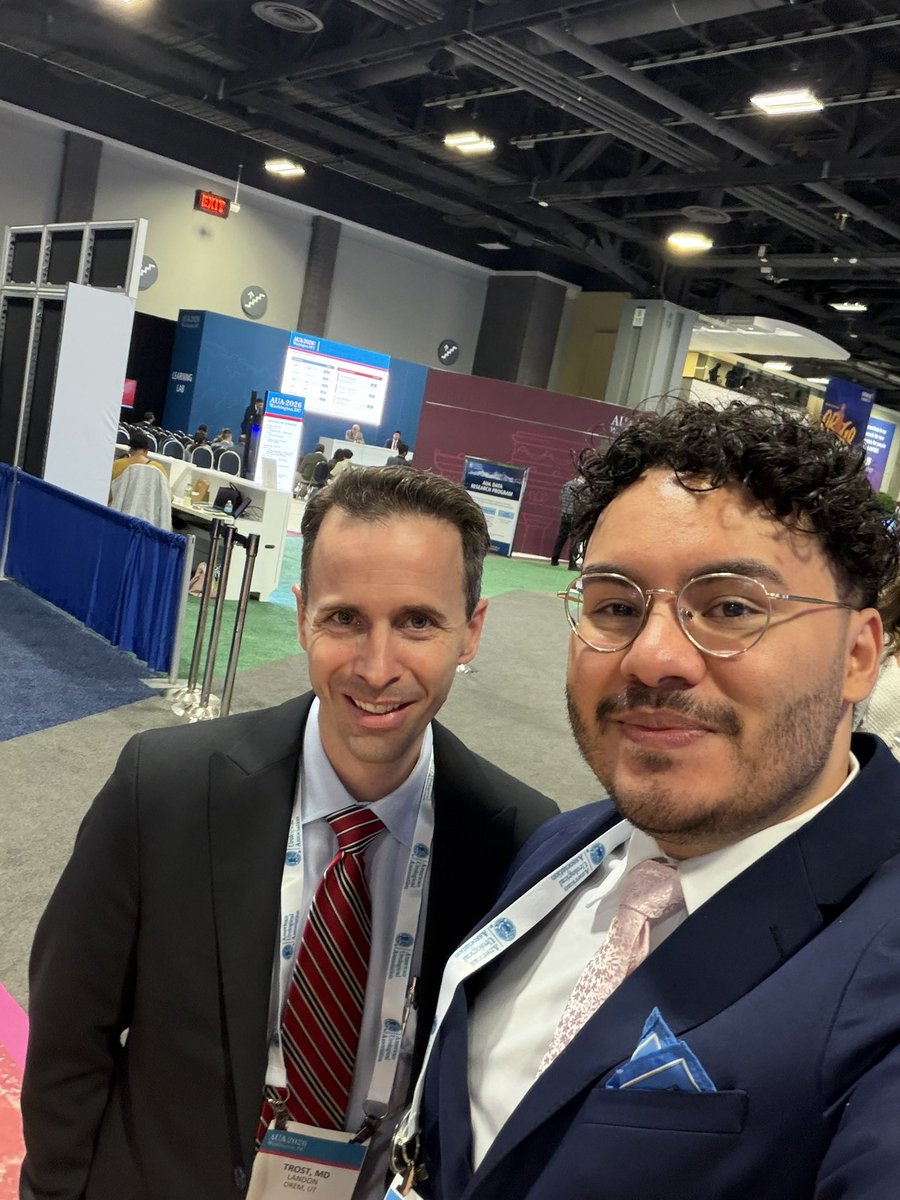 ernestommdo's tweet photo. Great to run into @trost_landon after his case presentation about anejaculation! https://t.co/Hasu6LIva8