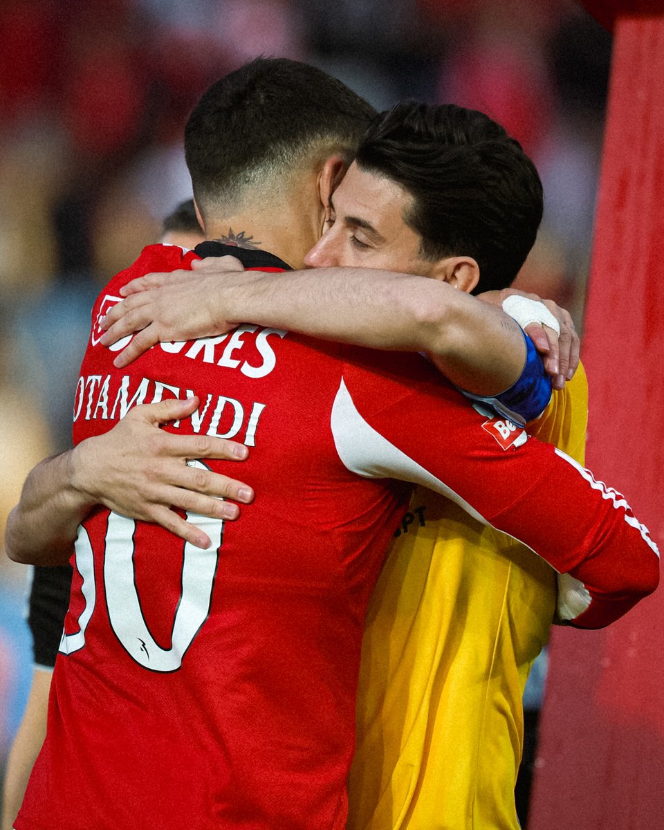 SL Benfica tweet media