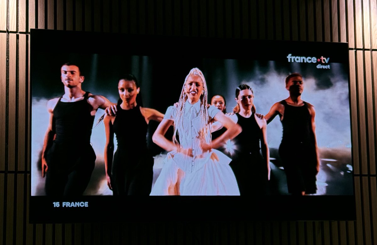 P3Kevo's tweet photo. Sa voix a pu raisonner dans toute l’Europe ! Bravo Monroe ! N’oubliez pas qu’elle n’a que 17 ans ! #Eurovision2026 

@EurovisionF2 @Eurovision https://t.co/0sD6nlhaIs
