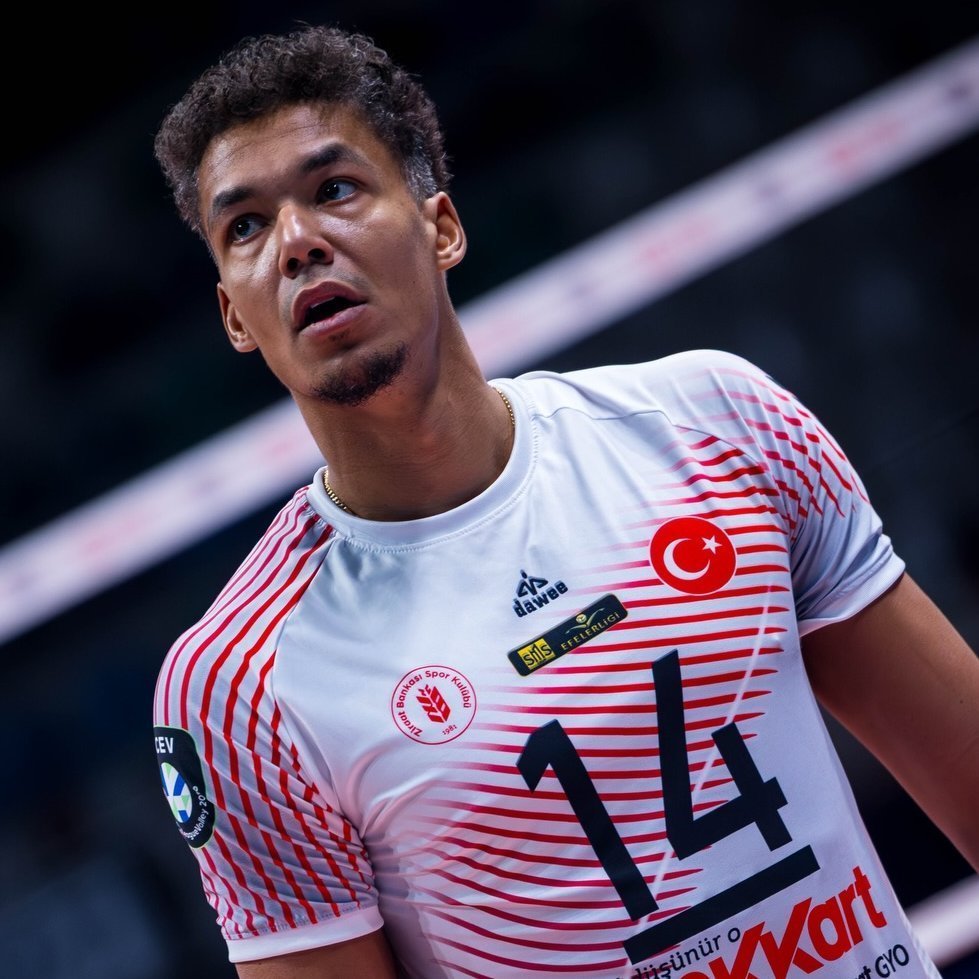 Vsever 2.0 🏐 tweet media