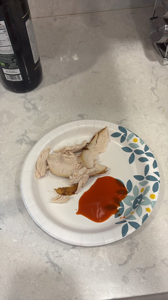 realsp00kface's tweet photo. #dinner https://t.co/uIy7uVFtpV