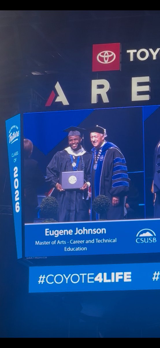 CoachGeneJ's tweet photo. Masters Degree Acquired!! 🏅🎖️📈 https://t.co/gkkcOyJ2Sf