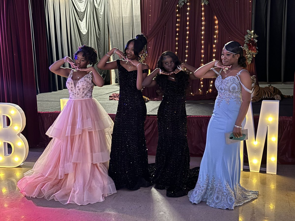 Ballard-Hudson Middle School tweet media