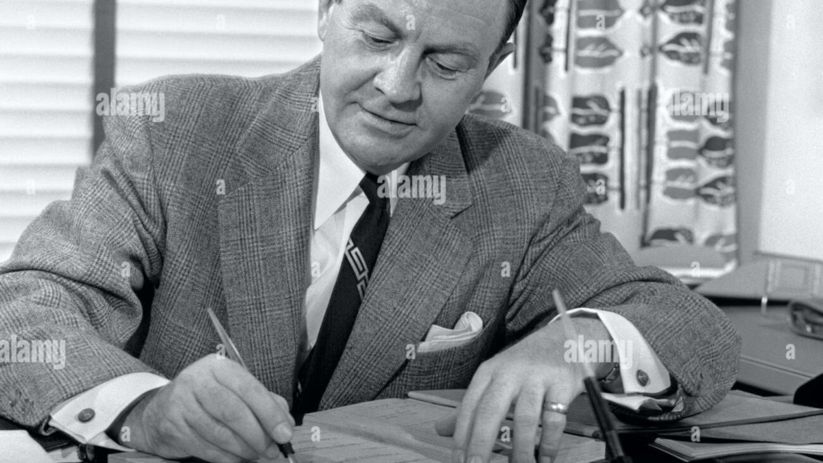 Mr Acely. The Gentleman tweet media