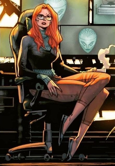 "Flame-Haired Woman of the Shadows" Barbara Gordon tweet media