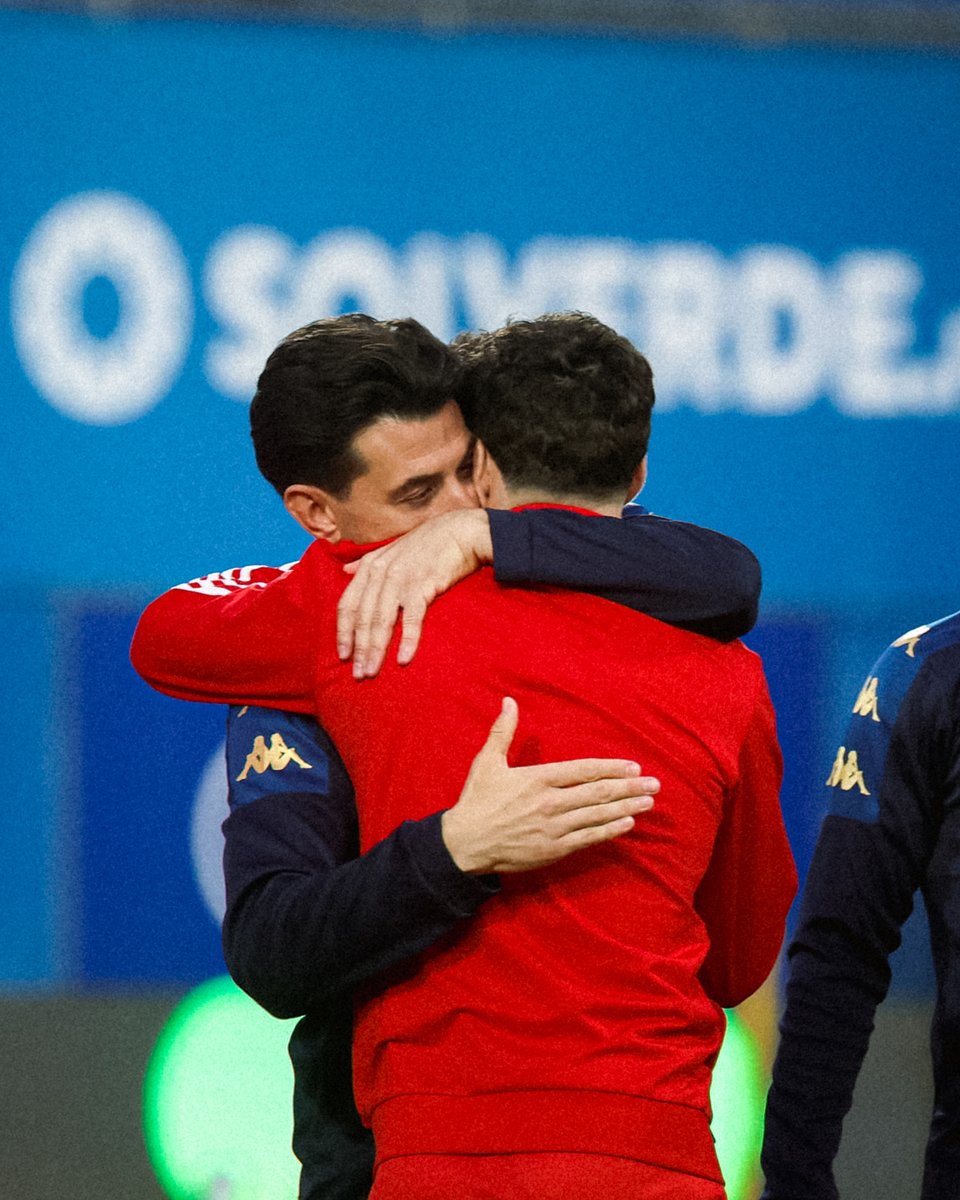 InformGlorious2's tweet photo. Pizzi e Rafa. https://t.co/Sea1LXGsmq