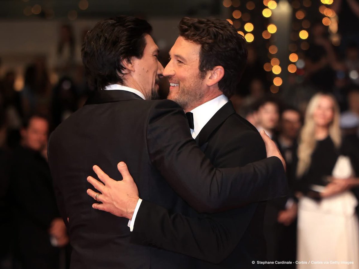 adamdrivercentl's tweet photo. NEW pics from the Paper Tiger premiere, Cannes - festival de Cannes https://t.co/JvZAuWYSSF
