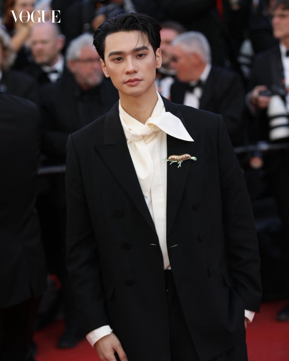 Vogue Thailand tweet media