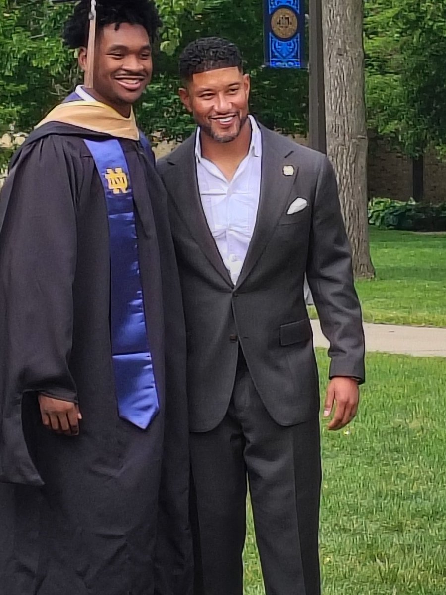 rockerlee229's tweet photo. Tyrus Washington graduating ceremony with Master's in Business from Notre Dame University today. https://t.co/kPQ8Z0uaop