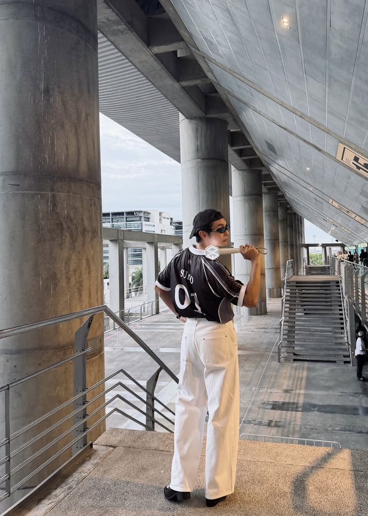 Suppasit Channel tweet media