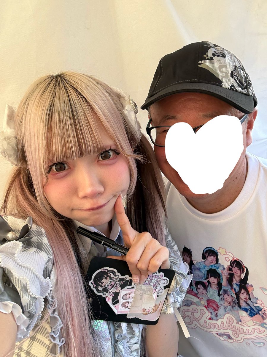 _BBAGGIO's tweet photo. 波響祭楽しかった
ももりん可愛い
太陽の下でピカピカ輝いてた
君キュン、夏フェス似合うね

#全人類ももぐみ計画
#兎月もも
#君キュン https://t.co/LmXaqQzSfJ