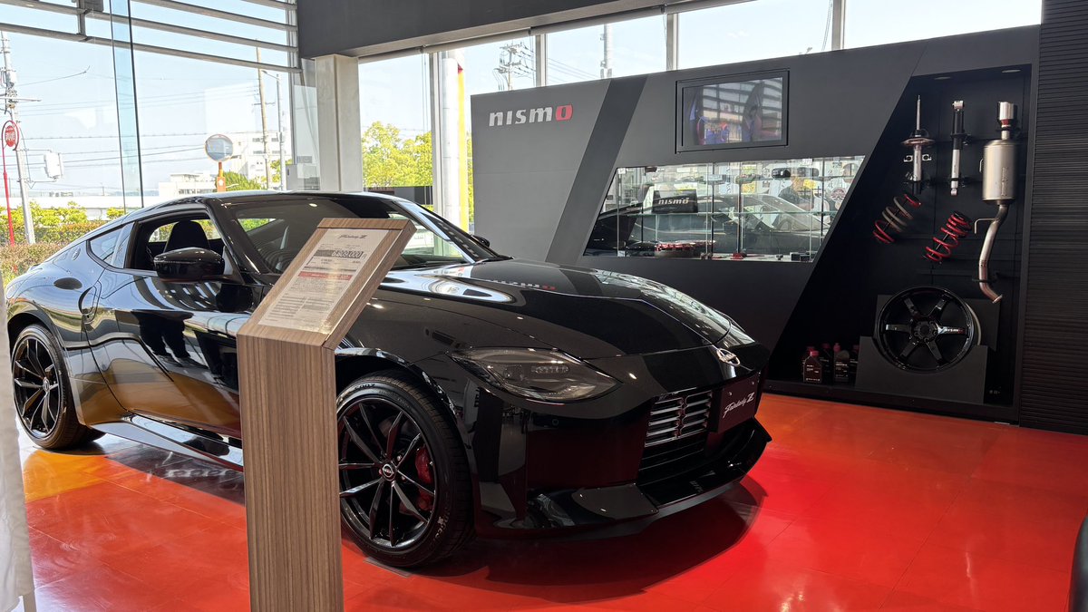 speedforme1's tweet photo. RZ34、S30Z スピードフォルム
本日は、
日産大阪高槻店にて、
nismoフェアに
参加させていただきました。

たくさんのご来場、
ありがとうございました。

また明日も
お待ちしております。

#日産大阪高槻店
#nismoフェア
#rz34カスタム
#フェアレディZ https://t.co/Qb87og7FpA