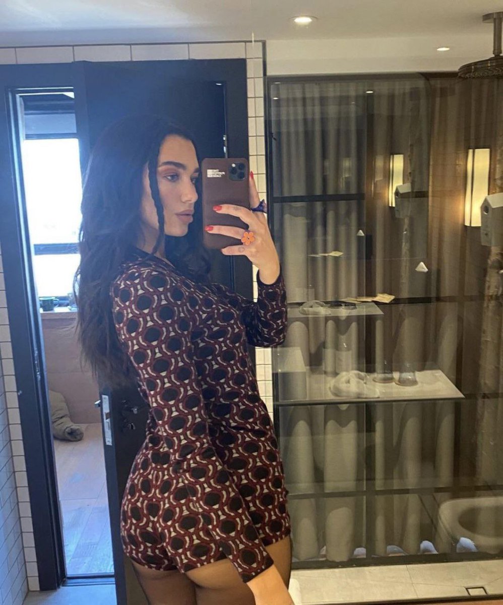 TechdomKylie's tweet photo. Your old boring life is over pig! Your new life filled with worshipping me is just starting! Get on your knees and pray for your goddess

#CatfishFindom #Findom #Slave #Loser #Catfish #Hot #DuaLipa #Accountplay https://t.co/rdhqQEkS0G