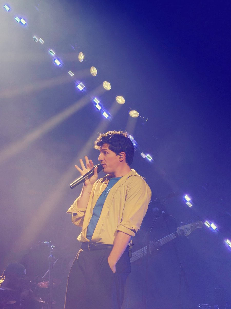 getawaycloud's tweet photo. AMAZING NIGHT with Professor Puth last night !!! come back to Chicago sooooon 🎶❤️ @charlieputh #WhateversCleverWorldTour https://t.co/pJIKwBpanZ