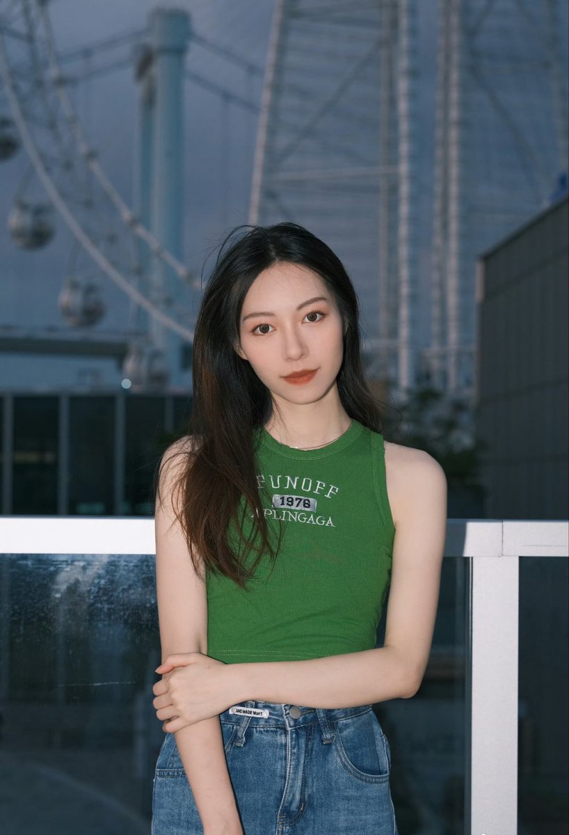 Winnie3q's tweet photo. 试试运动风 #wlw #女同性恋 #les https://t.co/VRWAUDFuNw