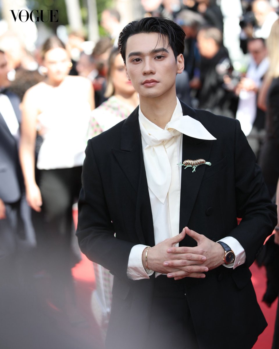 Vogue Thailand tweet media