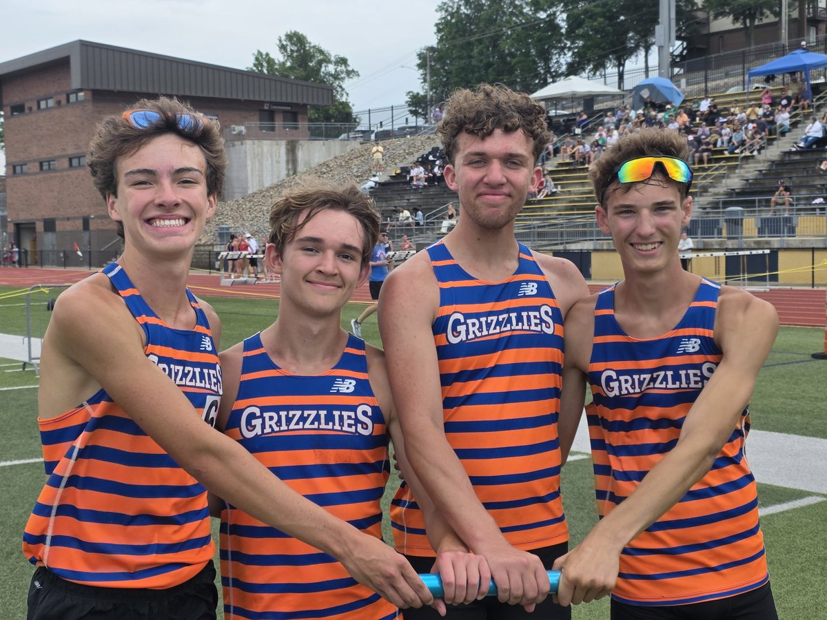 NPGrizzliesTF's tweet photo. Boys 4x800 finish 3rd overall with a new school record time of 8:11.46 and will advance to the Sectional Qualifier next week. https://t.co/nsx8hK9iEb