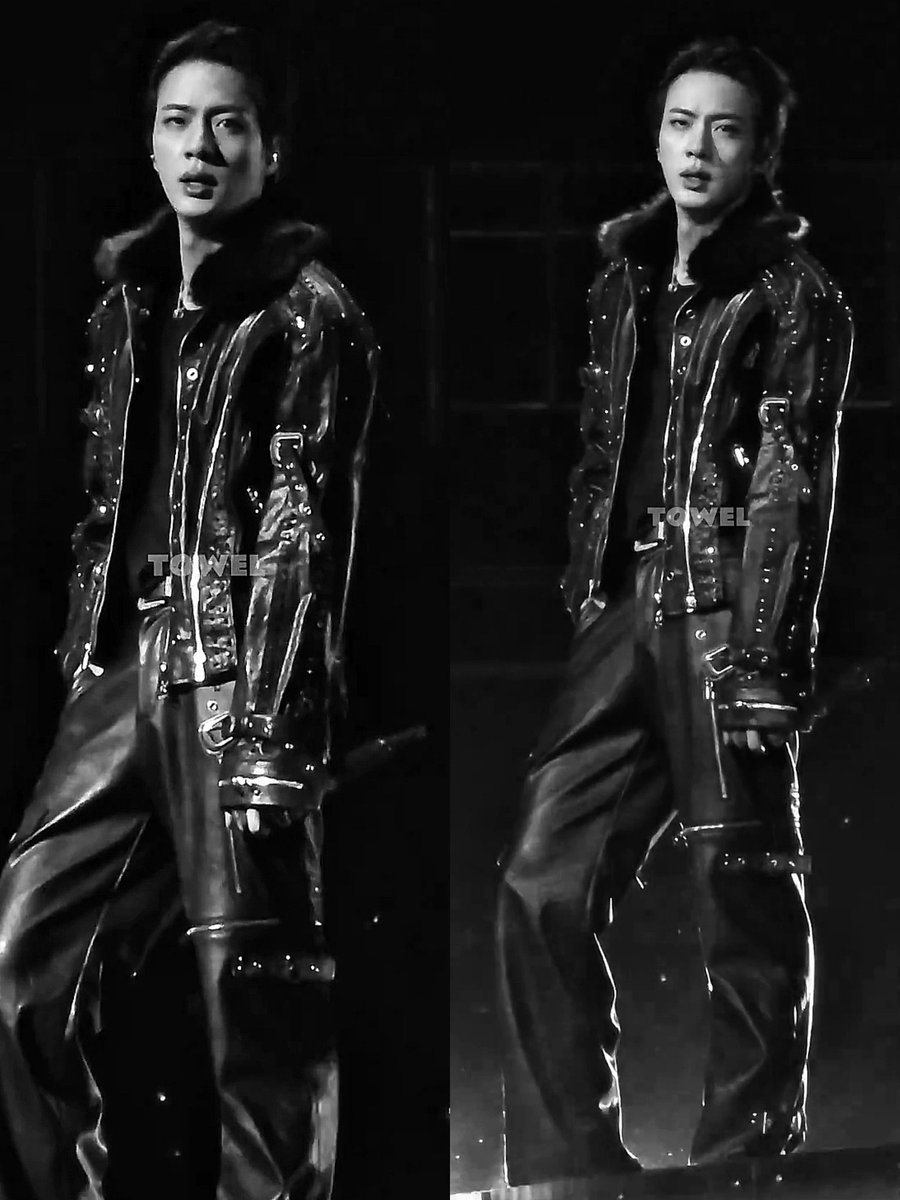 DivyaSeokjinnie's tweet photo. Like..... WTF MAN???? https://t.co/X2aqlDUbNq
