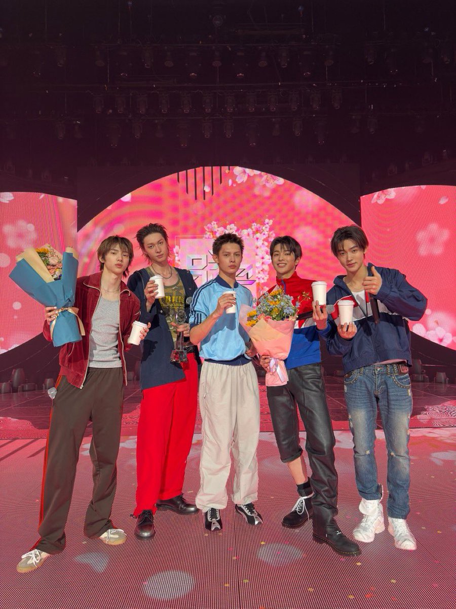 daysandcolors's tweet photo. コルティス！ミューバンからウマチュンまで初一位獲った！ほんとに凄いや！インガでグランドスラムいこう！

#CORTIS6thWin #REDRED6thWin
#CORTIS #코르티스 https://t.co/42zcUdcouF