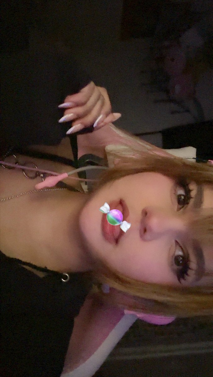 lexi (_ _).｡o○ tweet media