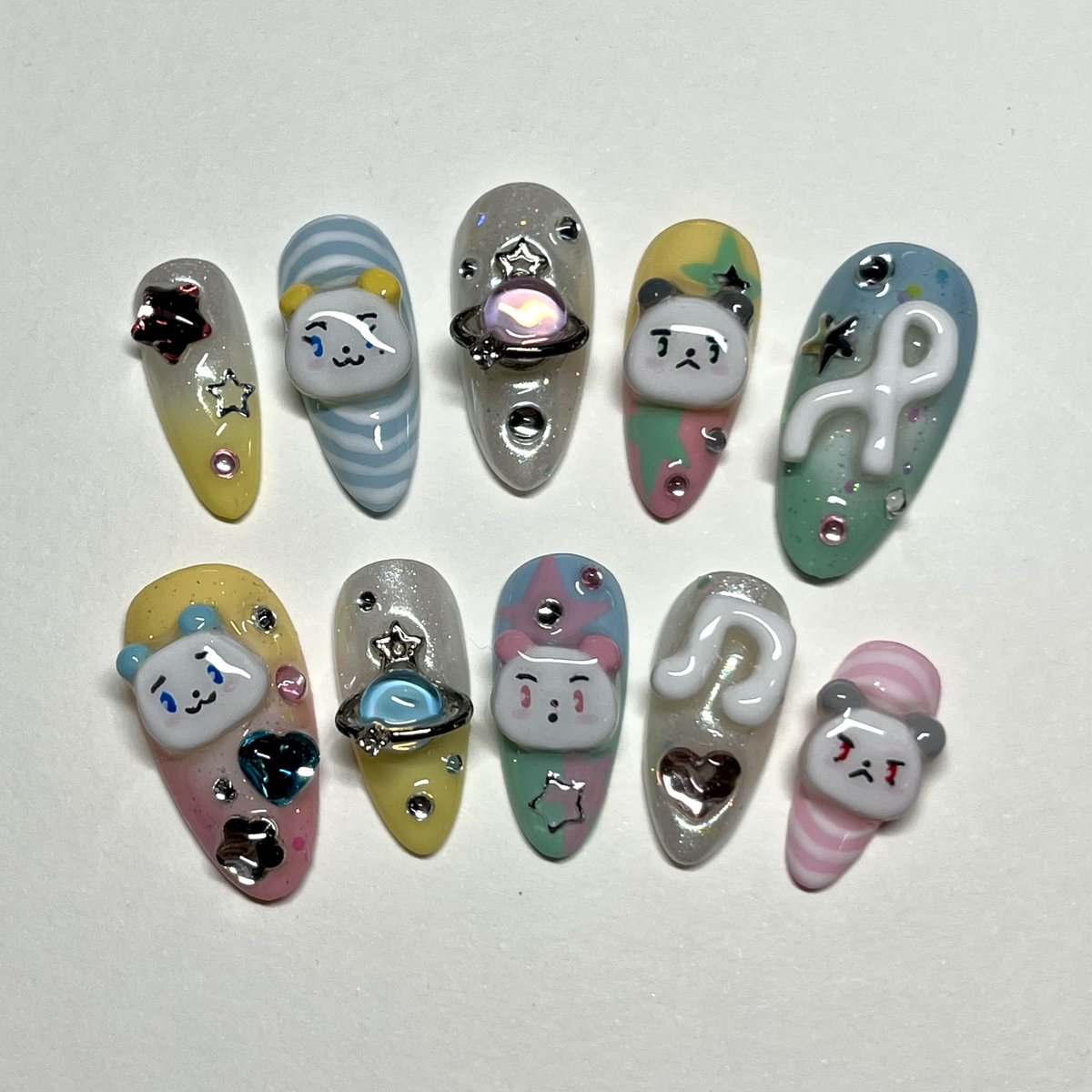 lumin4ughty's tweet photo. my PLAVE and cvnty nails are still available for sale @ #CF22 day 2 !! 😝😝 check out my other sets on IG @/lumiinails__ 🤍

#PLAVE #nailart #pressonnails https://t.co/YfKronGFFU