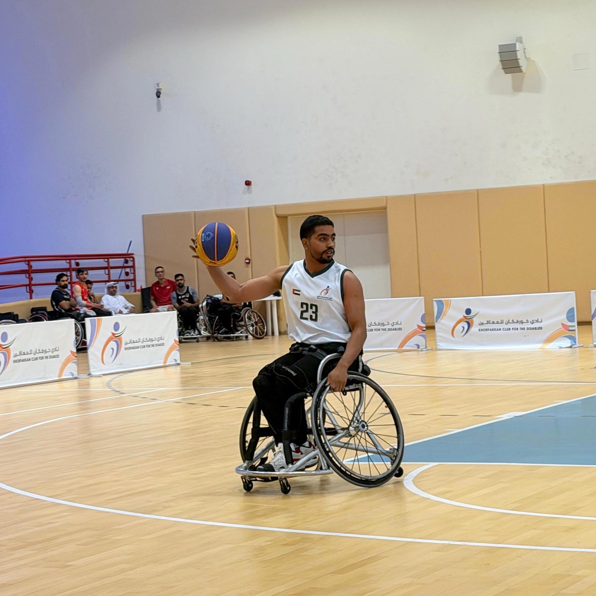 KCDisabled's tweet photo. التقى نادي خورفكان للمعاقين بعدد من الأندية، ضمن منافسات التجمع الرابع لدوري كرة السلة على الكراسي المتحركة (3×3)، وسط أجواء تنافسية مميزة عكست المستوى الفني والروح الرياضية العالية بين الفرق المشاركة . https://t.co/b2TCxcBg3j