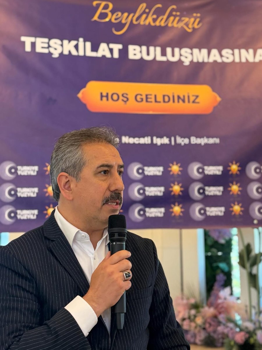 tahirabus's tweet photo. önceki dönemde birlikte görev yaptığımız kıymetli teşkilat mensuplarımızla bir araya geldik.

Sn. İl Başkan Yardımcımız Alperen Bozdoğan’ın katılımı ve Sn. İlçe Başkanımız Mustafa Necati Işık’ın başkanlığında teşkilat mensuplarımızla yeni dönem yol haritamızı istişare ettik. https://t.co/4WsXaKzhDS