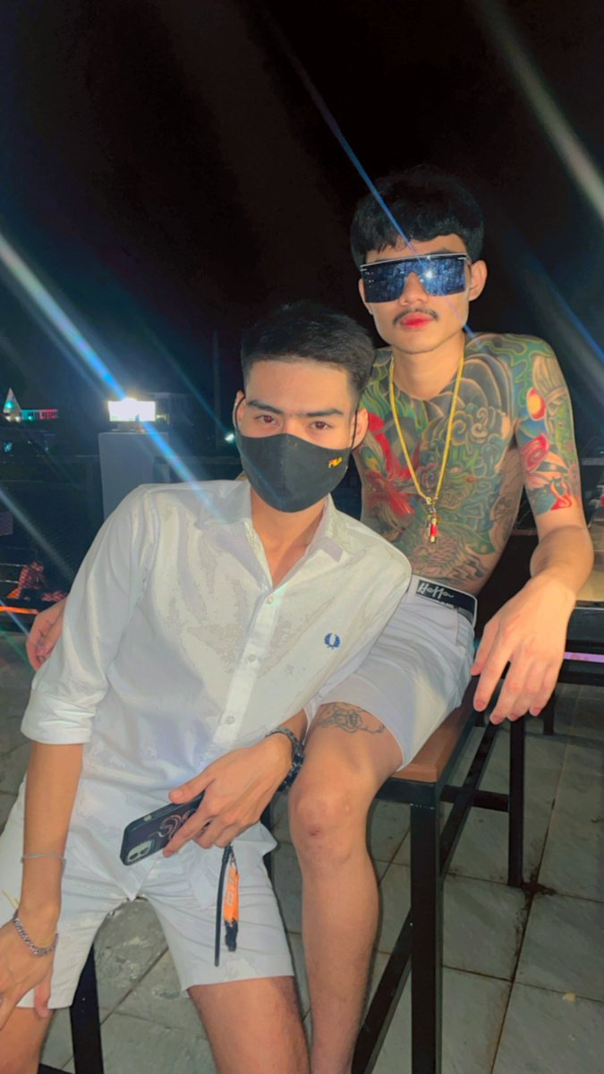 Ice tweet media