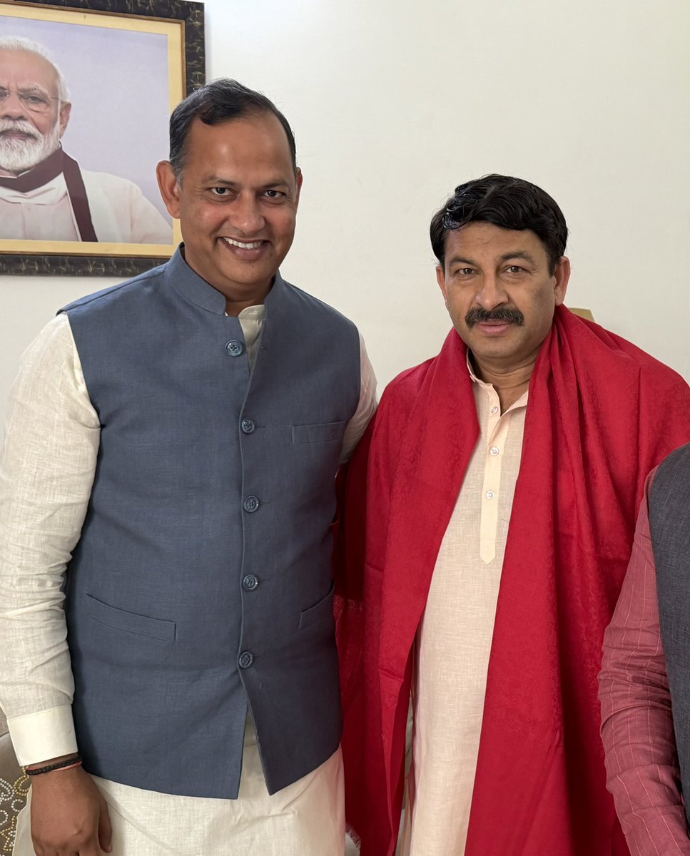 Manoj Tiwari tweet media