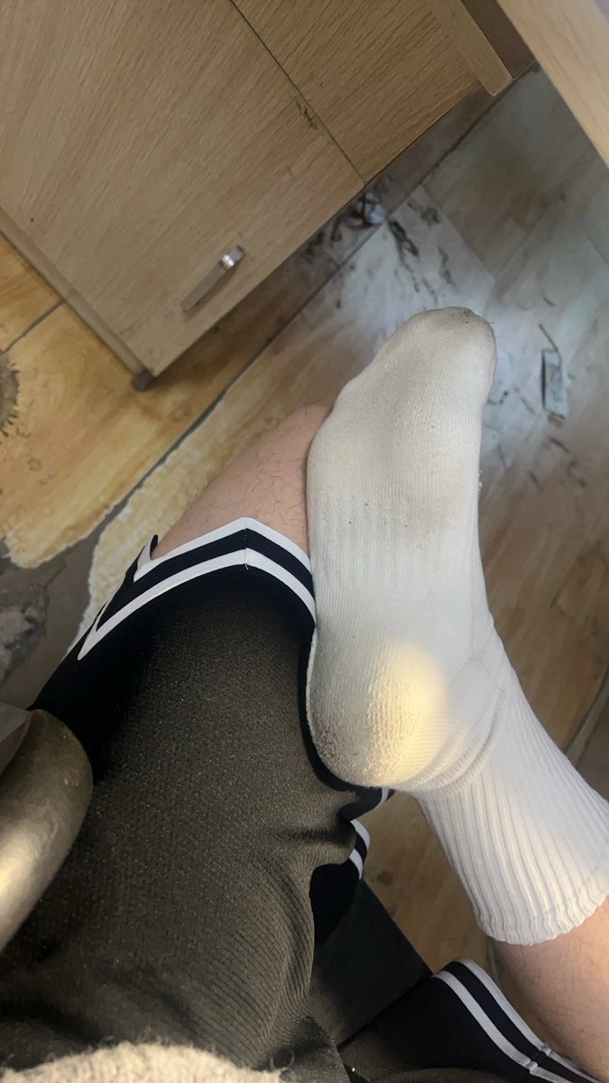 臭脚伪S锁爹🦶 tweet media