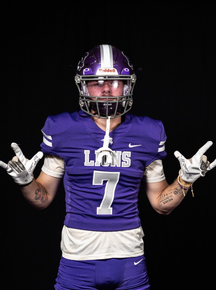 1Afincher1's tweet photo. #AGTG After a great conversation with @jaylonjackson10.I'm blessed to receive my first offer from @NelsonUFootball!! @thegeneraltrev @CoachBachtel @TXTopTalent @TXRecruits @_HeadsUpRecruit @ExpoRecruits @Edgewood_Ath @LucasPippin_3 @NathanGoetz6 @EthanARutter @CamronLove51 https://t.co/ZxdUmSx0n5