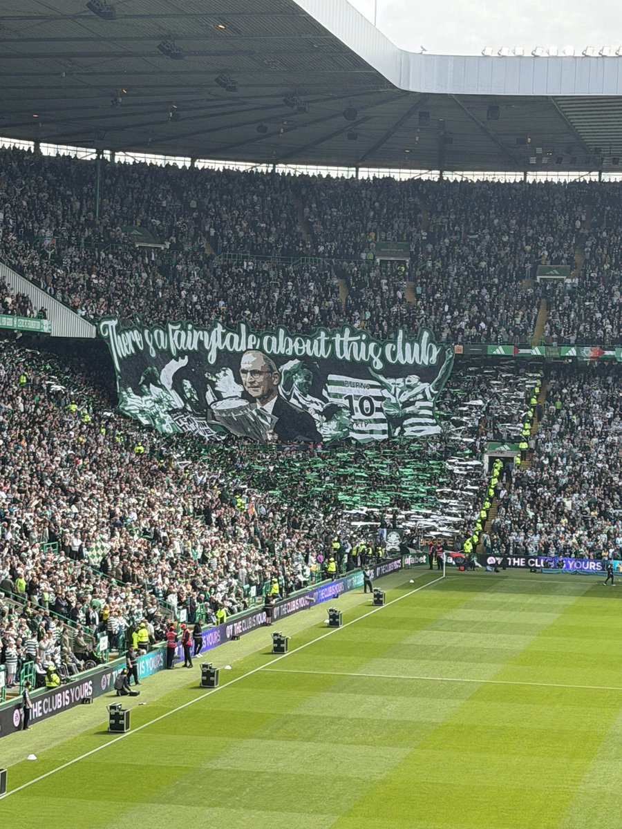BenToal12's tweet photo. Champions☘️5️⃣6️⃣@CelticFC https://t.co/cTJqLhFQ0a