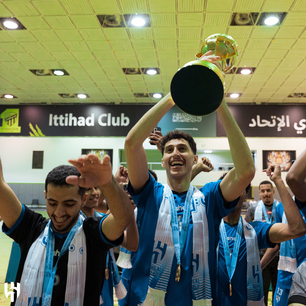 ألعاب الهلال المختلفة tweet media