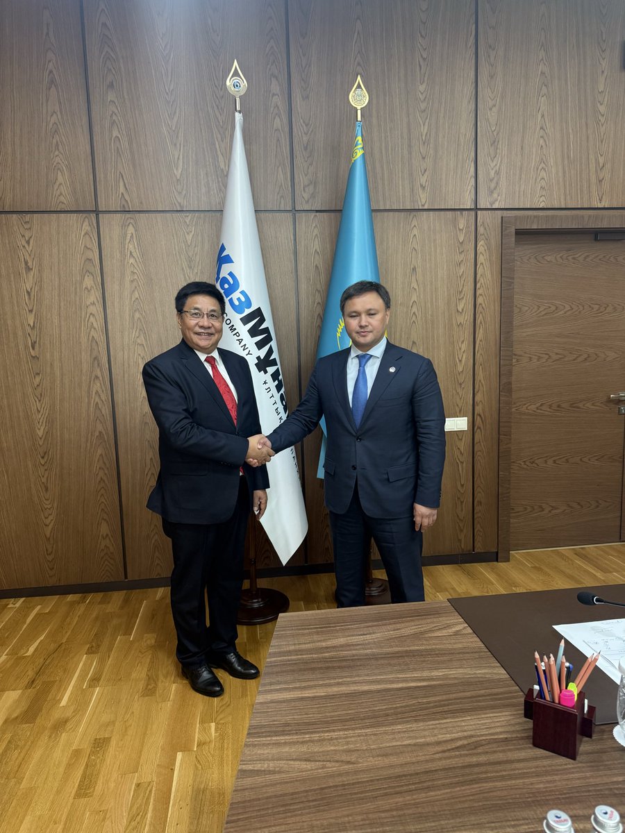 Angkailongdi's tweet photo. Delighted to have a highly productive interaction with Mr. Askhat Khassenov, Chairman of KazMunayGas, on expanding India–Kazakhstan cooperation in the Oil & Gas sector. Mr. Khassenov expressed strong desire for greater Indian participation and investment in Kazakhstan’s vast energy sector, particularly in greenfield projects. Discussed immense potential for long-term strategic partnership in energy security, technology, investment and mutually beneficial growth.