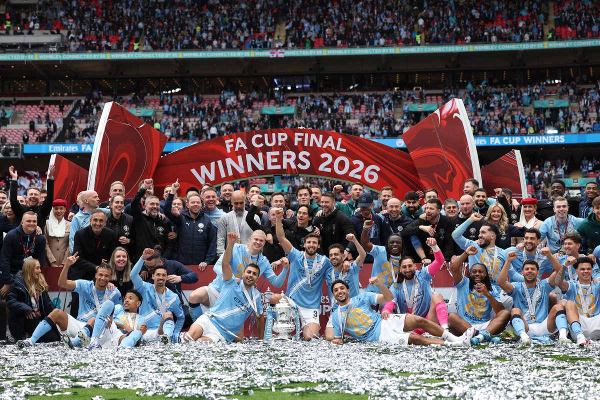 Premier League tweet media