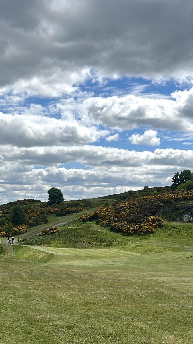 MGC_MensTeam's tweet photo. Edinburgh Dispatch trophy day 1 https://t.co/uI4CuNPJb8