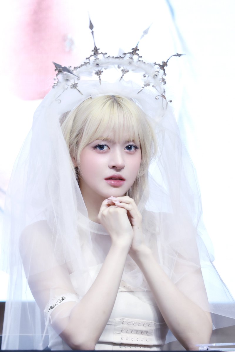 lily