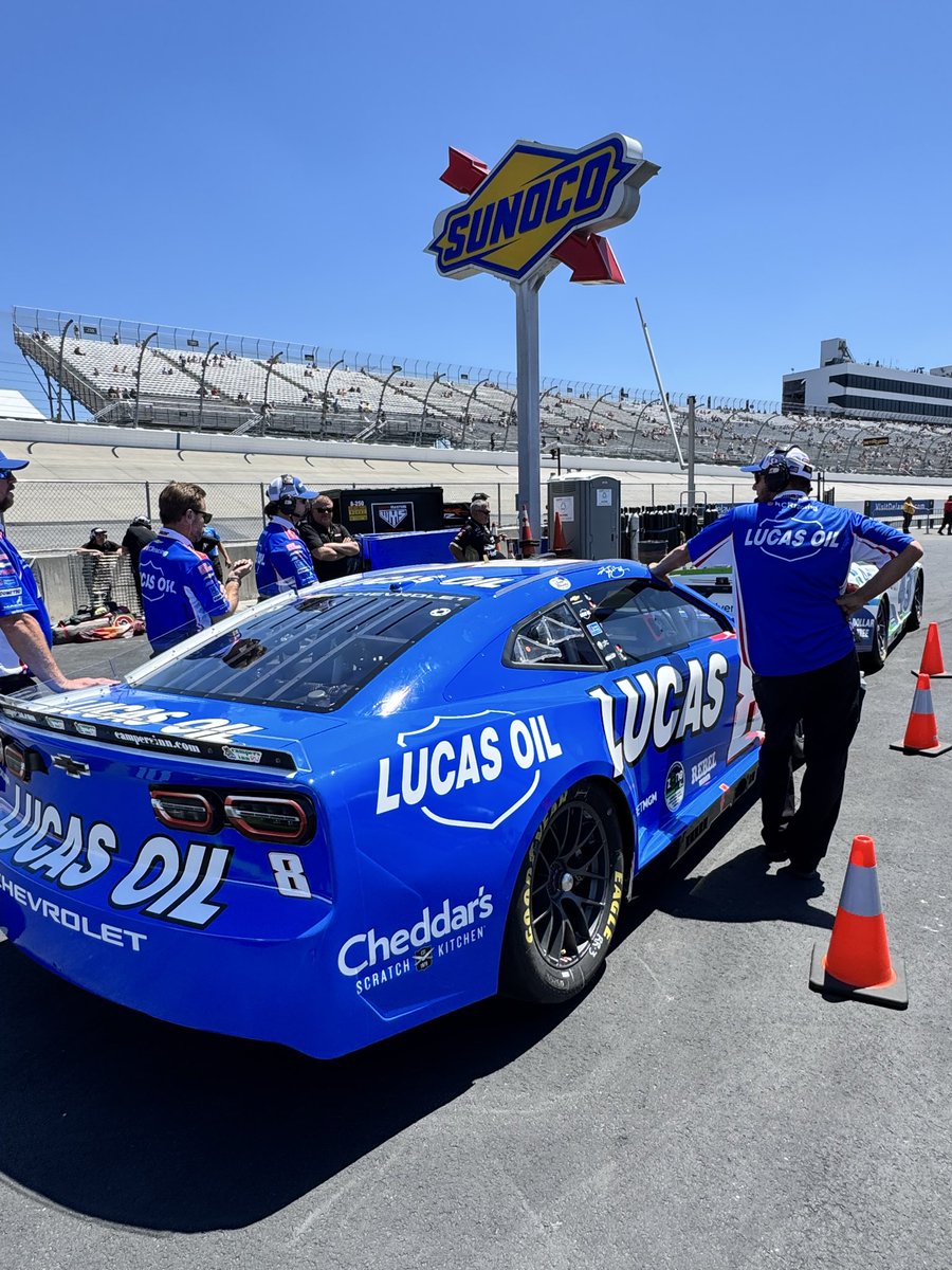 Lucas Oil Products tweet media