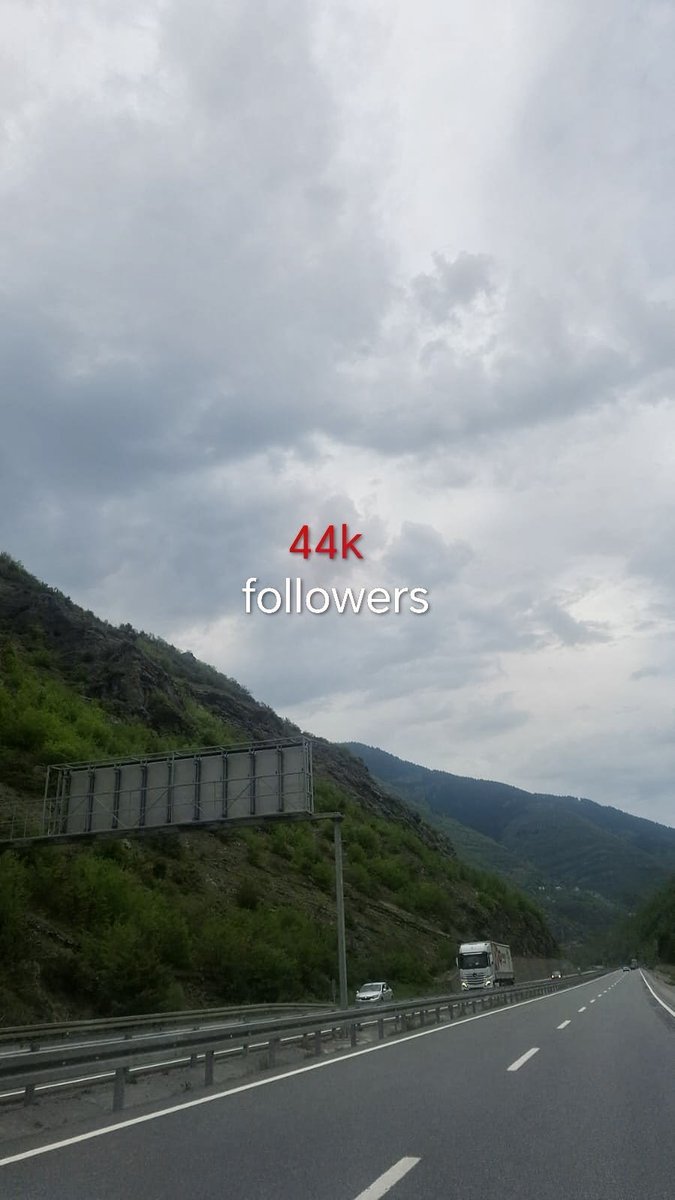 ȷɹ̤ᓄІɺl tweet media