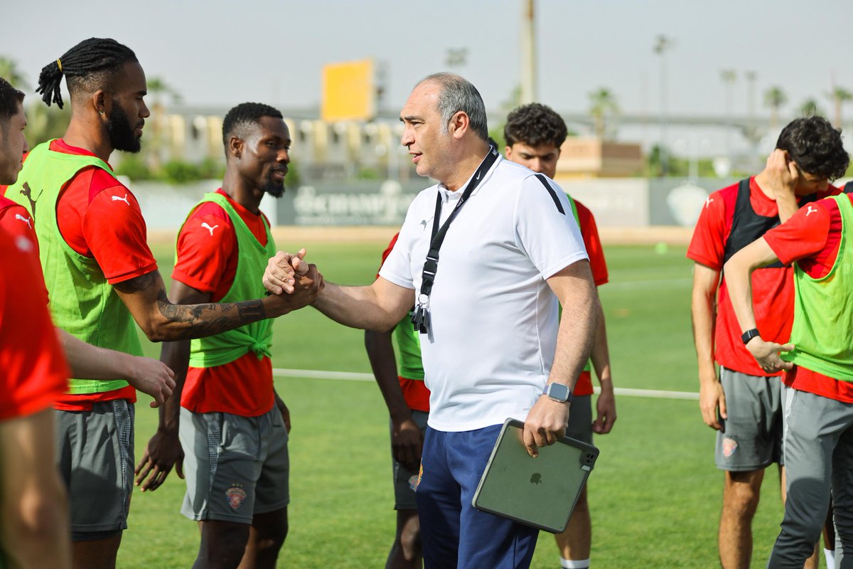Cleopatra Fc tweet media